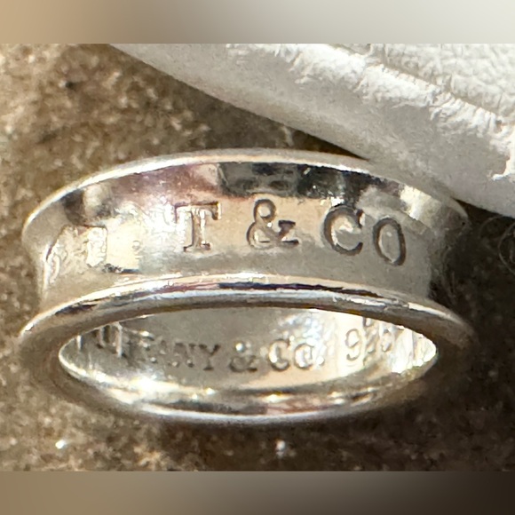 Tiffany & Co 1837 ring size 7 - Picture 5 of 8